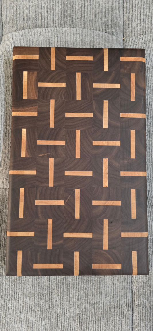 Walnut & Maple End Grain Cutting Board – Artisan Craftsmanship Meets Timeless Design